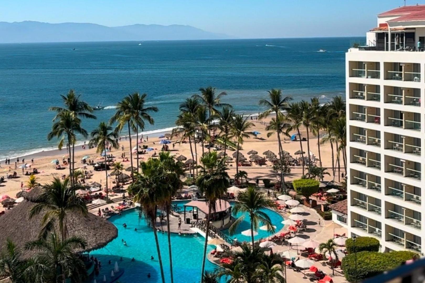 Spacious, Comfortable, And With Access! * Puerto Vallarta